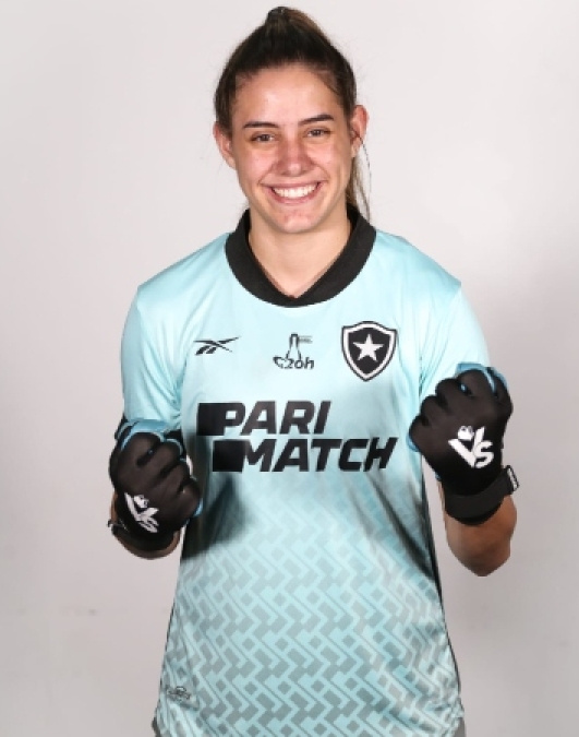 Isadora Ramires<h5>Goalkeeper</h5>